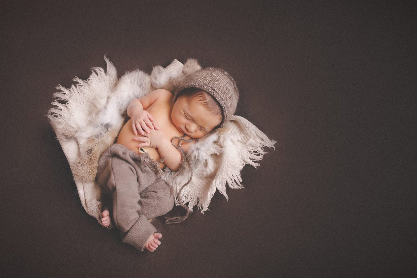 Thousand Oaks Newborn Photographer