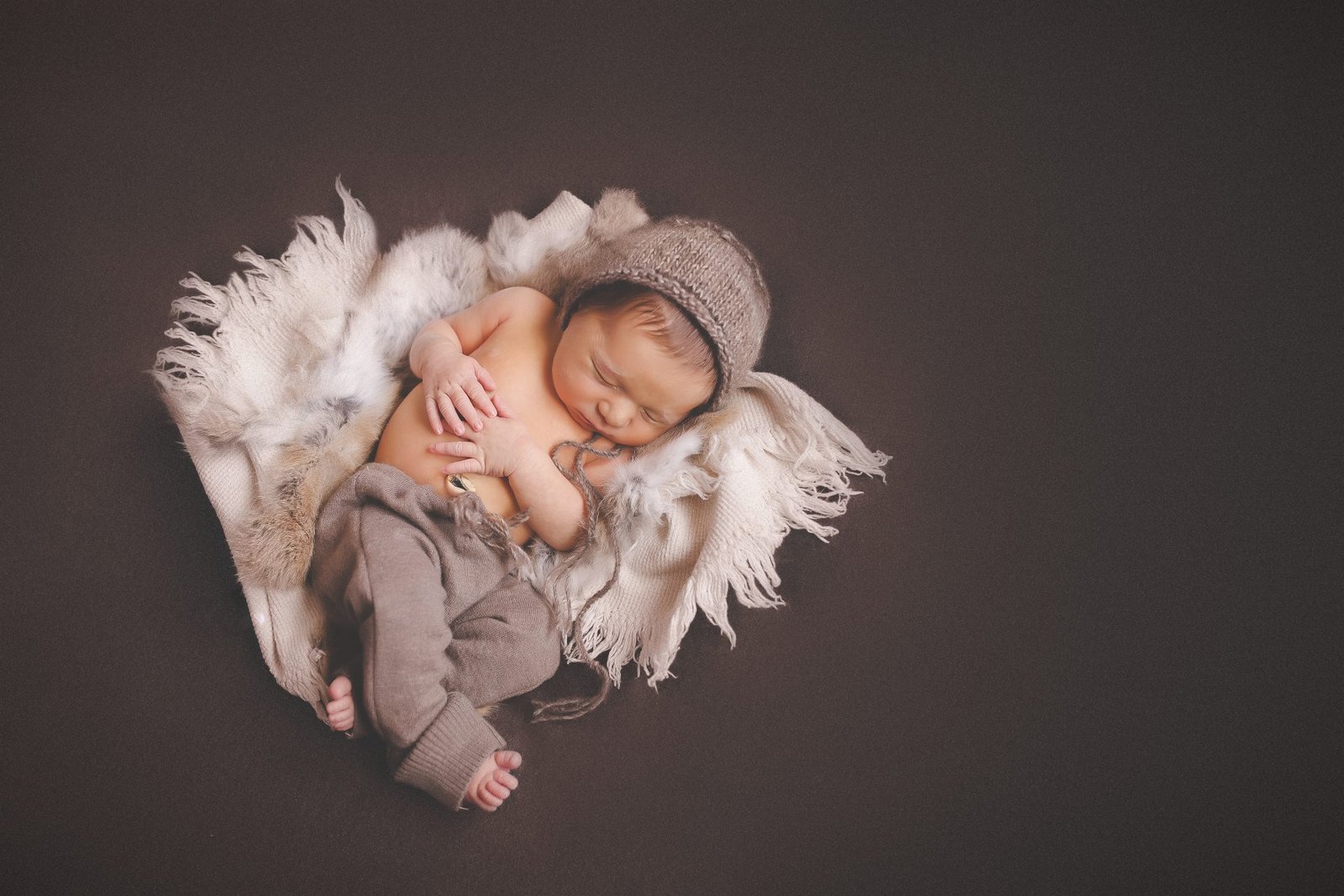 Ventura County, CA Newborn Photographer