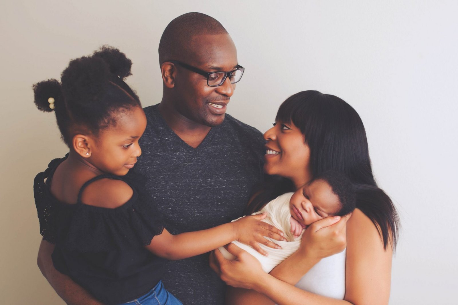 Thousand Oaks Newborn Photographer