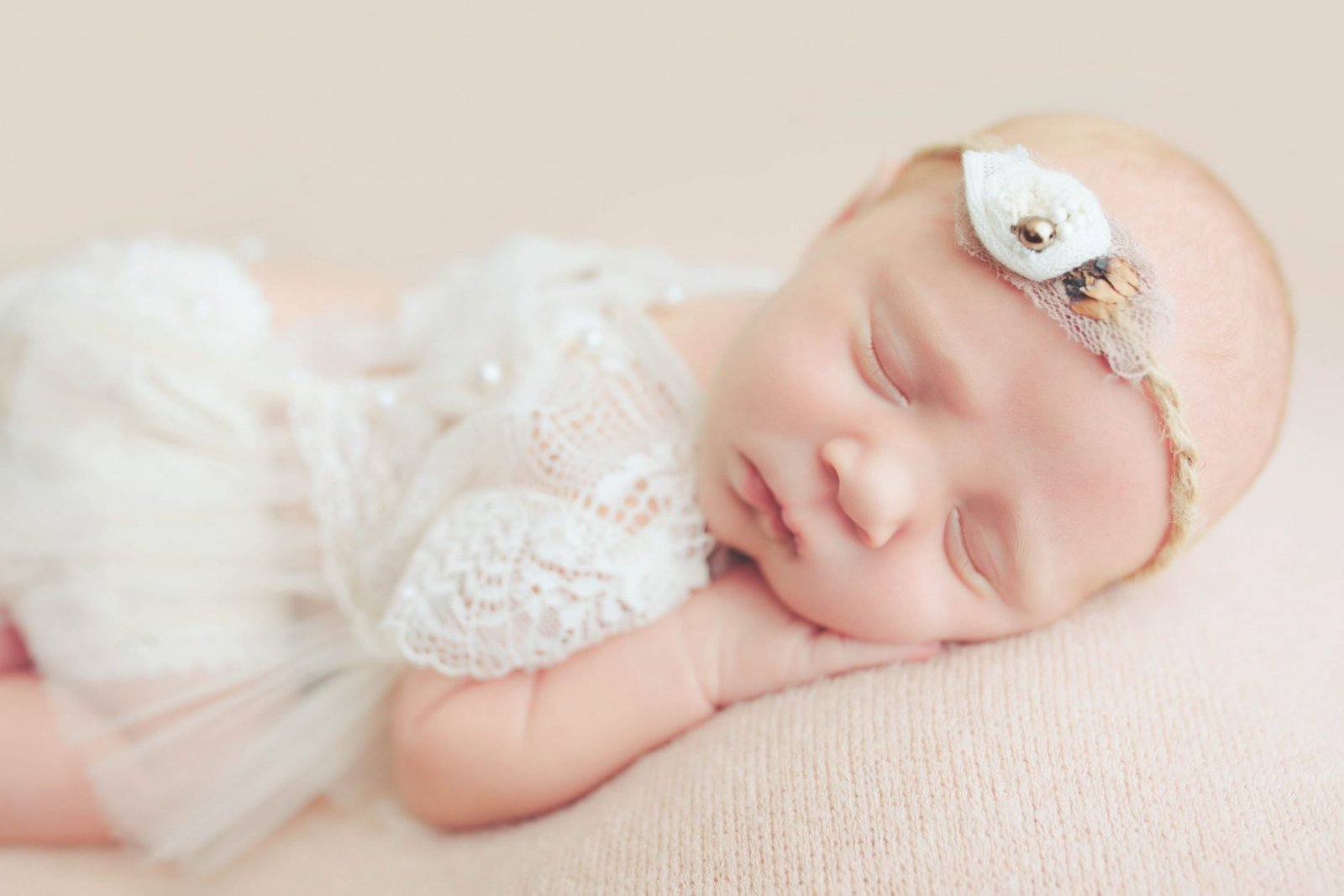 Thousand Oaks Newborn Photographer